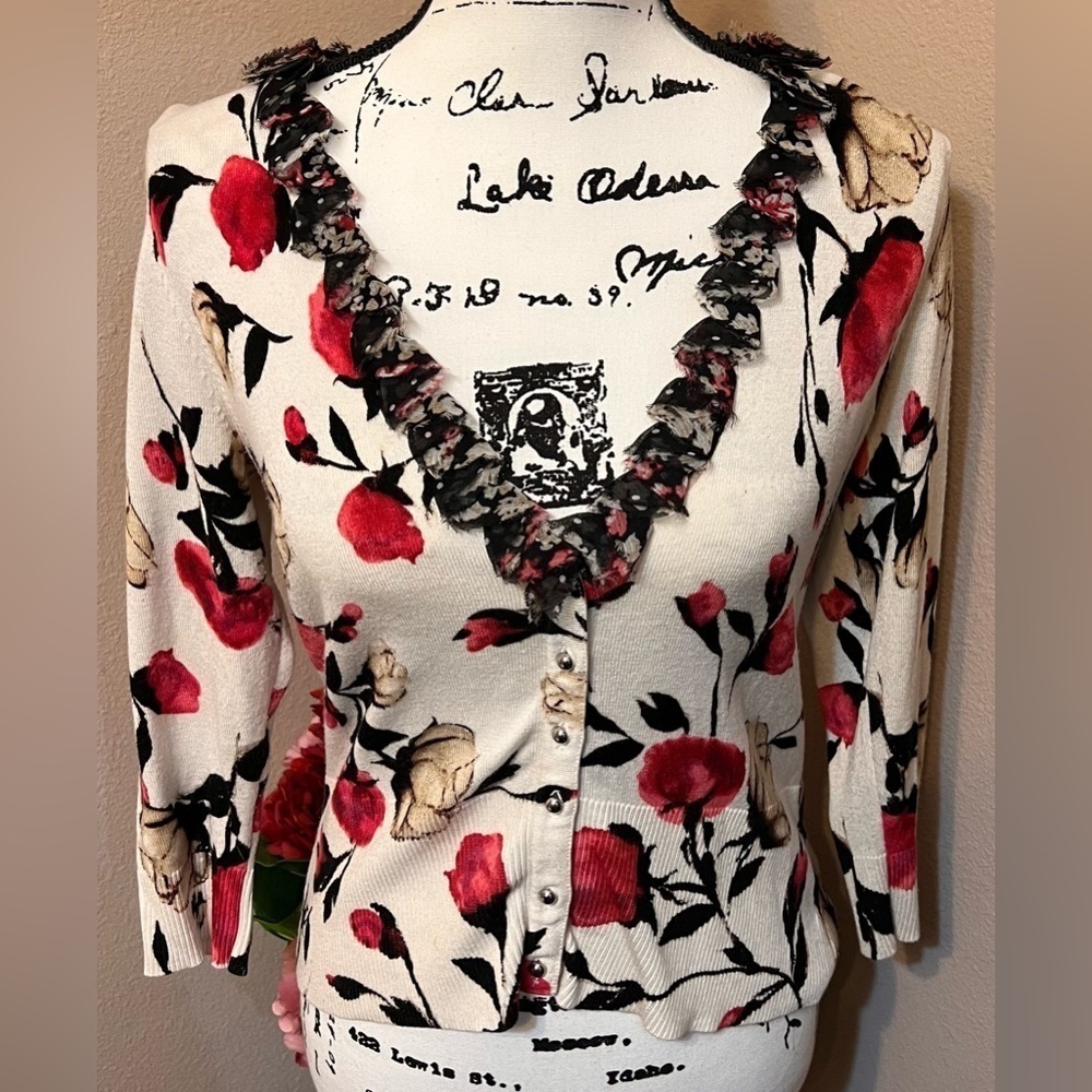 Rose patterned Cardigan sweater 346